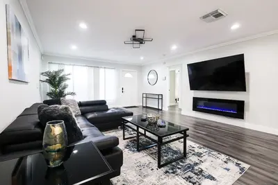Image de Modern Florida Family Retreat - Heated Pool - Sleeps 6