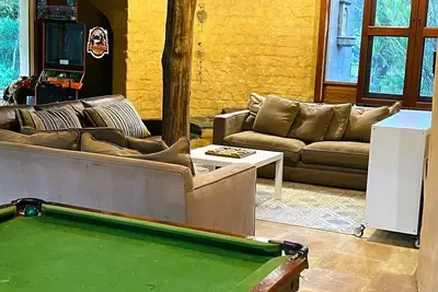 Image de The Lodge, 2 Tiny houses & Guest house