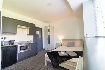 Image de Spacious 1-Bed Studio in Birmingham
