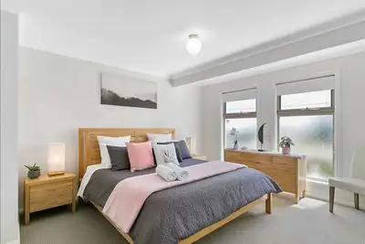 Image de Port Hughes- Luxurious Extreme comfort and only a 7 minute stroll the the beach!