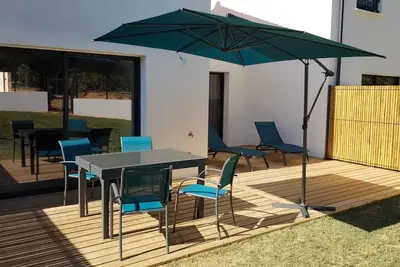 Image de Villa familiale à Port Bourgenay, en bordure de forêt