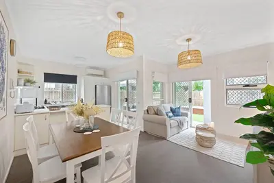 Image de Contemporary Comfy ~ 2Bed\/2Bath\/1Car ~ Hawthorne
