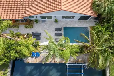 Image de Ychous Key Royale by Beach Boutique Rentals