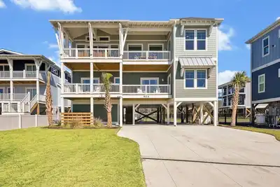 Image de 7br/6. 5bah House - Ocean Views, Event Home, Dog Friendly, Sleeps 18