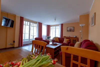 Image de Willkommen in der Villa Senta. Willkommen im Ostseebad Kühlungsborn