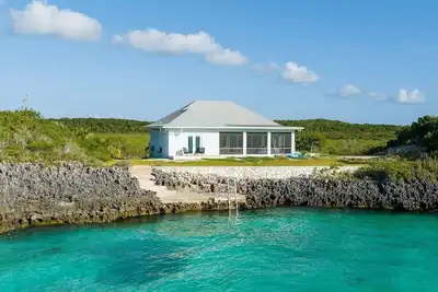 Lux Waterfront Villa on Secluded Caribbean Cove w/