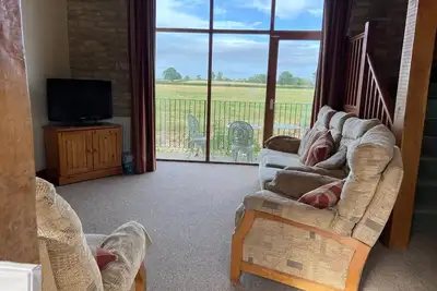 Image de Thames Cottage, Old Mill Farm, Cotswold Water Park