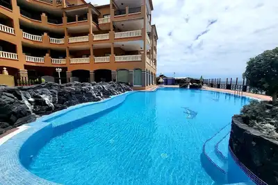 Image de The Nautical Apartment
