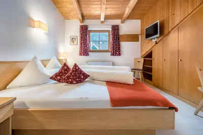 Image de Studio \"Duregger Nest\" avec vue sur les montagnes, jardin & Wi-Fi