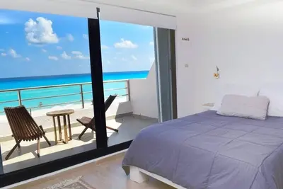 Image de Stunning  beach views, amazing spot at Villas Marlin, steps away from the beach.