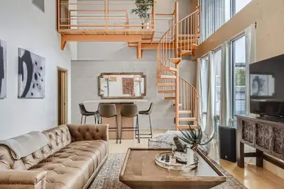 Image de Spacious Retreat for Groups W/Workspace Min to Dt & Sxsw Top Spots!