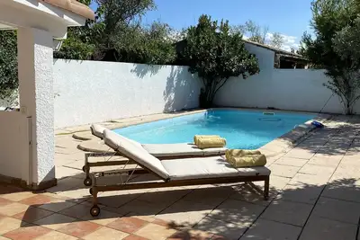 Image de 3 bed House with own pool within walking distance of Carcassonne City Centre.