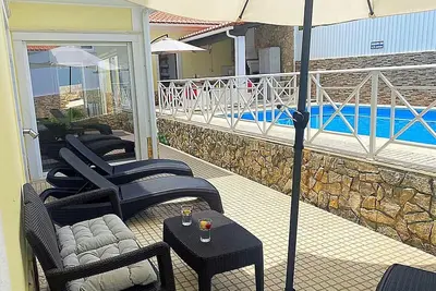 Image de Large Villa with Private Heated Pool - Ericeira Centre 5 mins\/Lisbon 40 mins