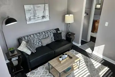Image de Classy Apt Mins from Airport and Peoria Hospitals Bartonville, Il