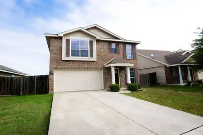 Image de Lackland Afb, Farmhouse style home, Sleeps 6