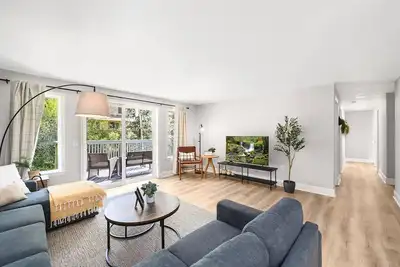 Image de Spacious 3 Br Private Home w\/ King Bed in Bothell