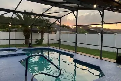 Image de 25%off/Close to Disney/Hot Tub/Private Pool/Fenced