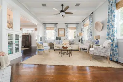 Image de Historic Dream, 1 mile from downtown Jax, walkable!