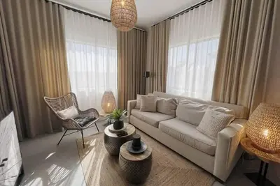 Deluxe 2-bdr condo in Gold Coast - Malmok /Au~126a