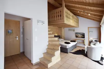 Appartement \"Alpin 7\" avec Terrasse & Wi-Fi