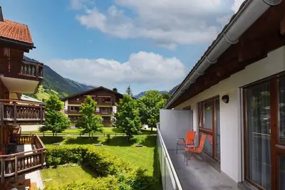 Appartement \"Alpin 1\" avec Terrasse & Wi-Fi