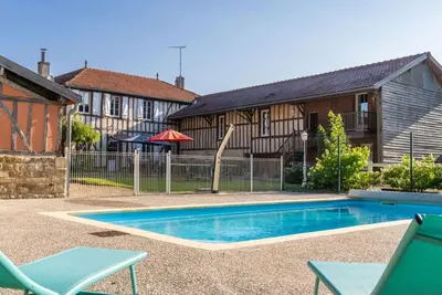 Image de Grand Gîte à Louvemont : 8 Chambres, Piscine Chauffée, Proche Lac et Activités outdoor