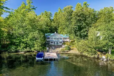 Image de Lake Winnipesaukee Waterfront Vacation Rental in Moultonborough