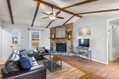 Image de Double Diamond Rentals - Cozy Home for Travelers