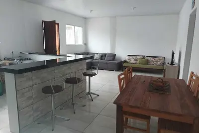Image de Casa, PĂ© na Areia - 6 Vagas