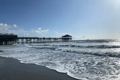 Image de Oceanside Retreat*Steps From The Beach*Heated Pool