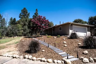 Image de Pool-2 King Beds-Hot Tub-Fire Place-Garage Parking