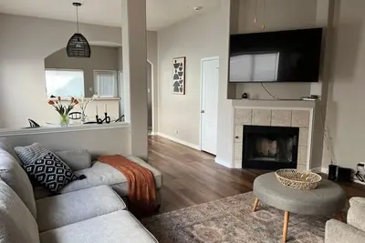 Image de Cozy 3 bedroom Home in Gated Neighborhood! Great Location