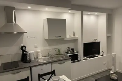 Image de superbe appartement avec beau coin détente
