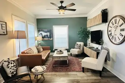 Image de Steel Magnolias: Family & Pet Friendly, Great Price, Qr Code Video Walkthrough!