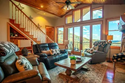Image de Spring Rock Retreat- Private Club Access