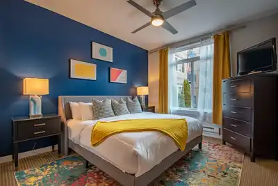 Image de Chic 2 Bedroom 2 Bath Home in Heart of Seattle!