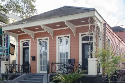 Image de Beautifully updated New Orleans Home *sleeps 10*