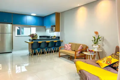 Image de Beautiful Full Duplex Apartment, With Gourmet Area + Home Office