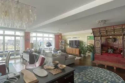 Image de Asbury Park 2 Br Loft Condo July Rental