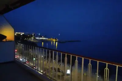 Image de Front de mer  50 m2 6eme étage et dernier