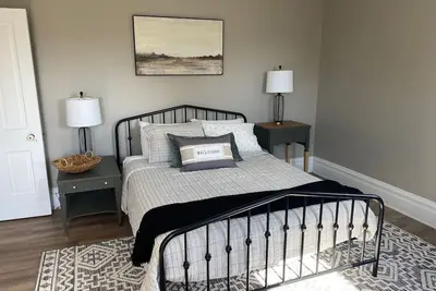 Image de The Peoples farm house is located in the heart of North Liberty.