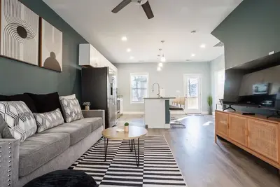 Image de Nola House | Pet-Friendly Home Near Asheville with Hot Tub!