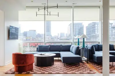 Image de Unique Luxury Fulton Market Penthouse - Sleeps 32