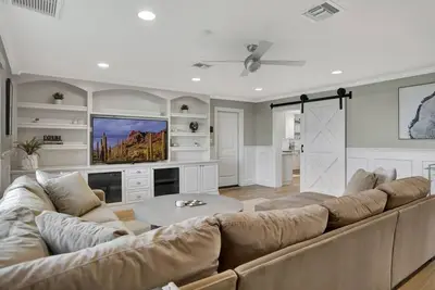 Arcadia Gem - 3bd/2ba w/Pool, 8 mins to Old Town