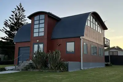 Image de After Dune Delight \n3 Bedroom, 2 Bathroom, fully fenced Home