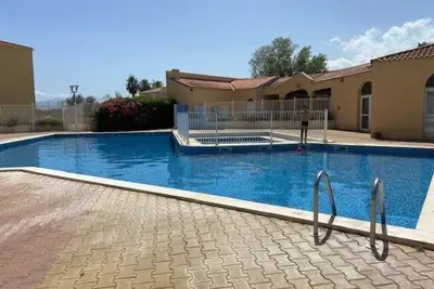 Image de Bel appartement T2 avec piscine et parking classé 2 ** 4euro213