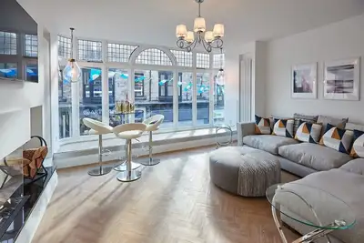 Image de Host & Stay | Oxford House