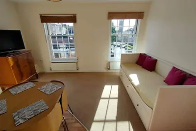 Image de Central Taunton 2-bedroom apartment, great views!