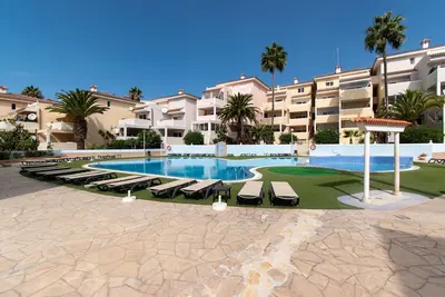 Image de Modern 1 apartment with communal pool