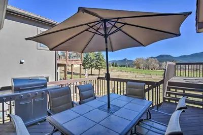 Image de Family-Friendly Home w/ Hot Tub: 1 Mi to Dtwn